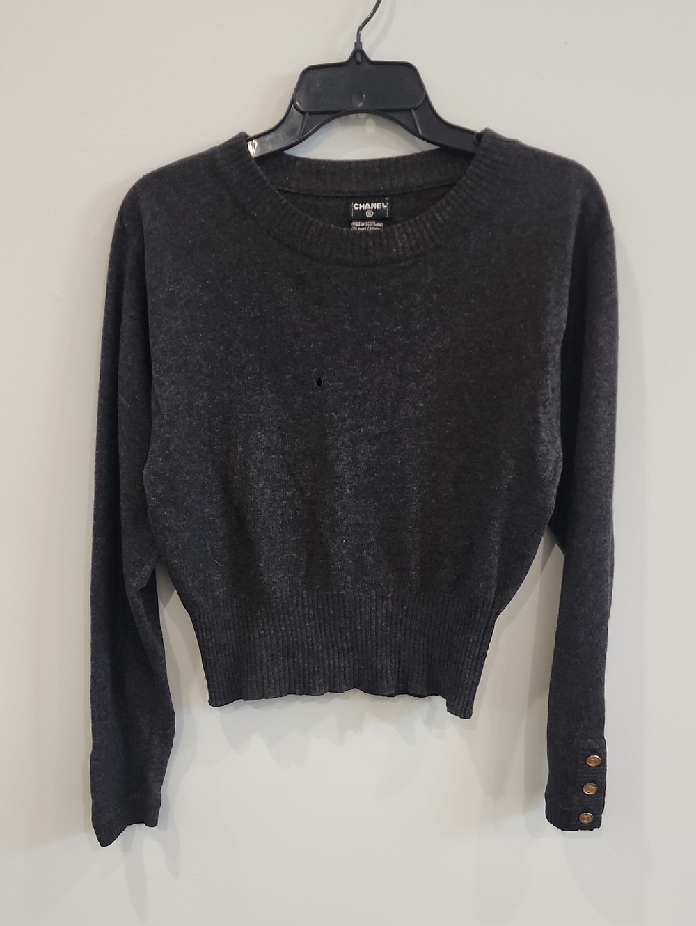 Vintage CHANEL Charcoal Gray Ribbed Sweater (100% Cashmere & Authentic)